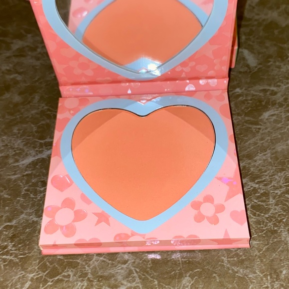 BRAND NEW Powerpuff Girls Colourpop Blush - Picture 5 of 5